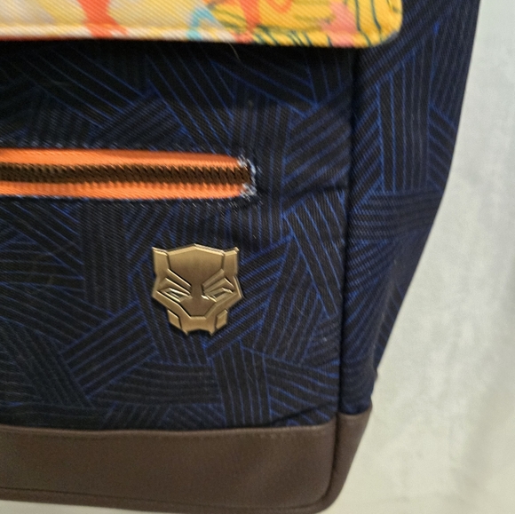 Disney Wakanda Forever Backpack  black panther Marvel NWOT - Picture 3 of 6